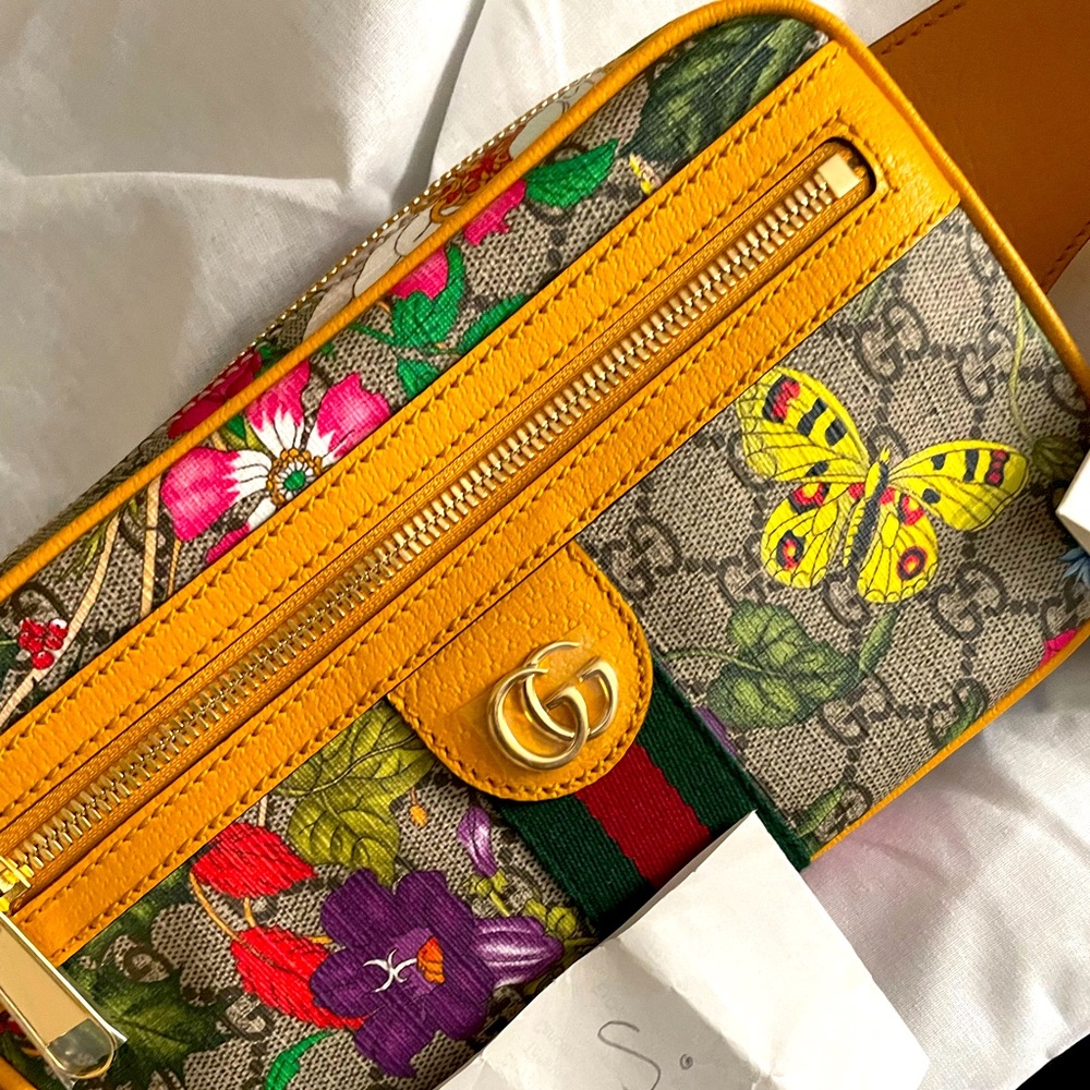 GG Supreme Monogram Flora Medium Ophidia Belt Bag Yellow Gucci